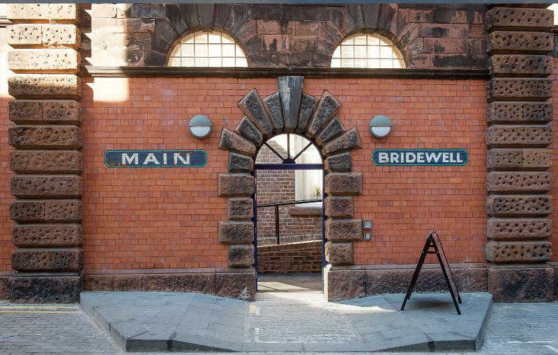 Aparthotel Caro Short Main Bridewell 3*